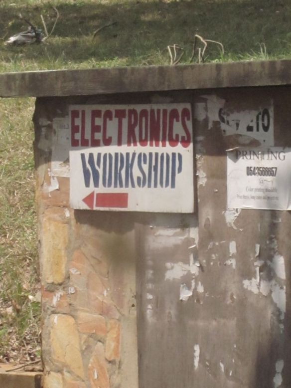 "Electronic Workshop" sign